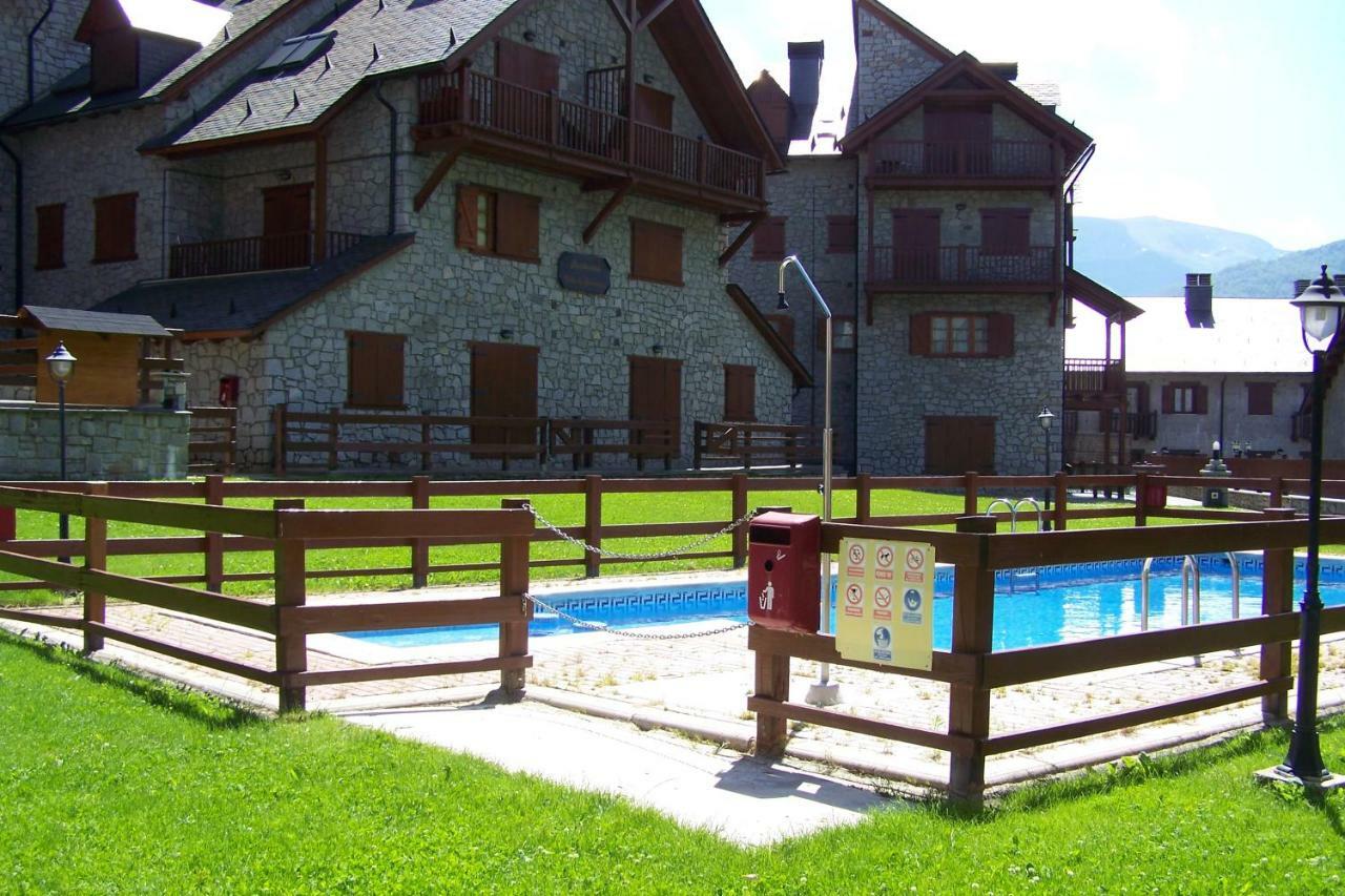 Apartamentos Nevados 24610 Benasque Buitenkant foto